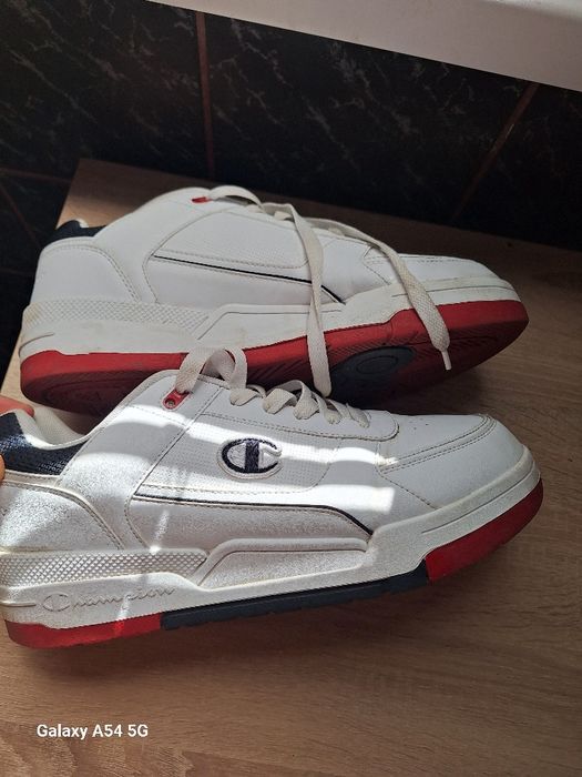 Нови маратонки nike ,adidas. champion