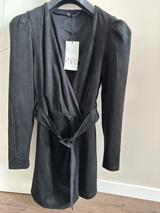 Zara дамска велурена рокля