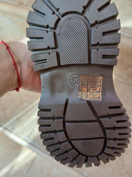 Нови детски боти 23 номер