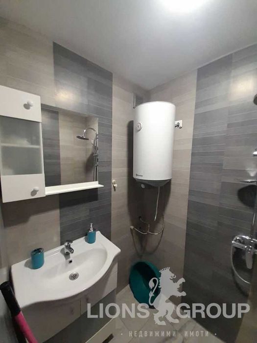 Дава се под наем Тристаен апартамент в Варна, Чайка - 130 кв.м за 847.62 € - Снимка #11