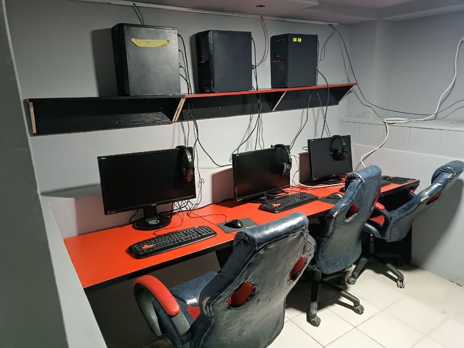 10ta kabina kamputer xona
30ta kompyutr
1ta sanuzel
Honala remontan ci