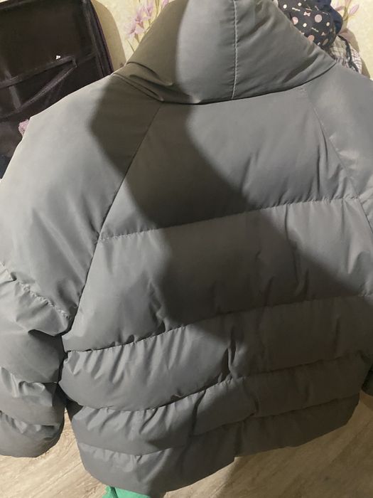 Куртка почти новый 1 раз одела