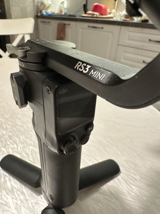 Стабилизатор DJi rs3 mini