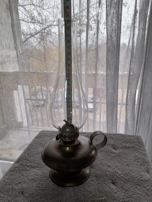 Два броя газени лампи и фенер за помещение