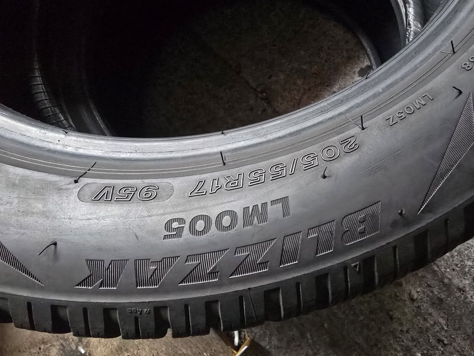 Bridgestone 205/55 R17 95V MS iarnă