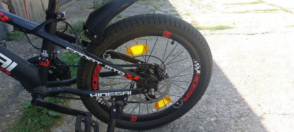 Vând bicicleta copii 9-12 ani