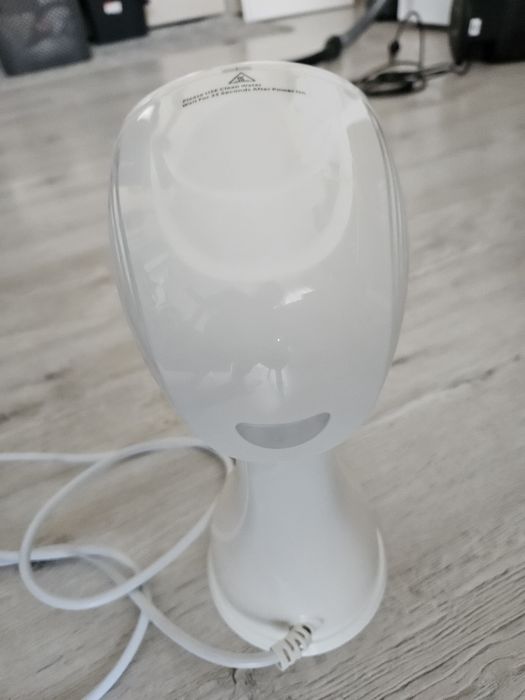 Aparat de călcat vertical