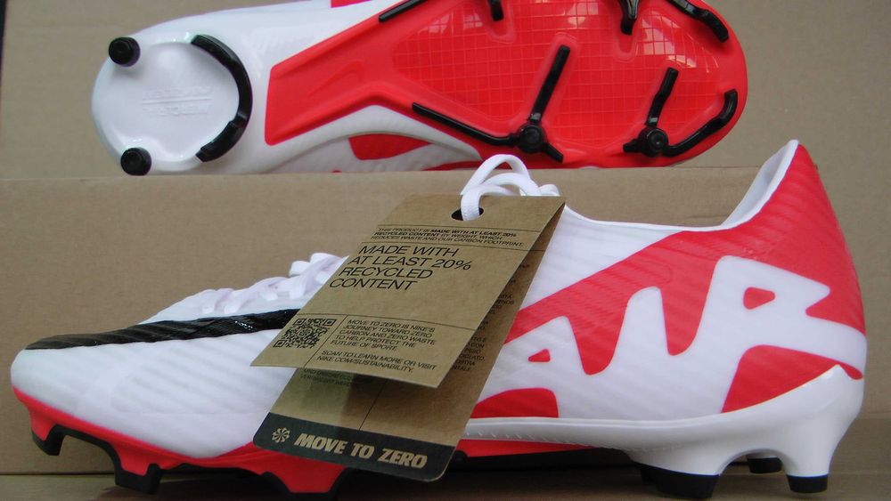 Ghete fotbal crampoane NOI Nike Zoom Vapor 15 marimea 41