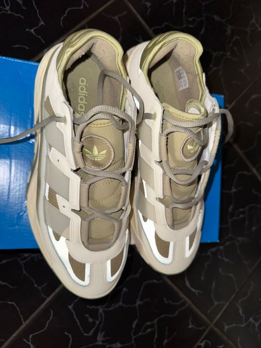 Adidași Adidas mărimea 42,5