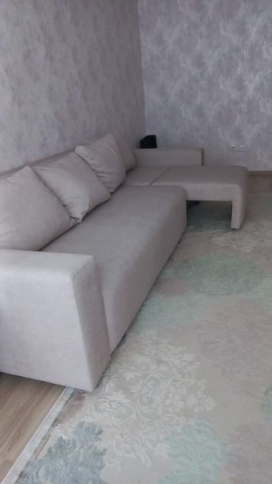 Продается диван в отличном состоянии