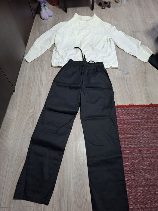 Bluza+pantaloni, bucatar,patiser