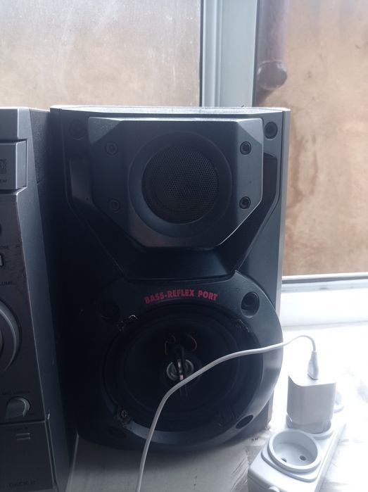 Музыкальный центр