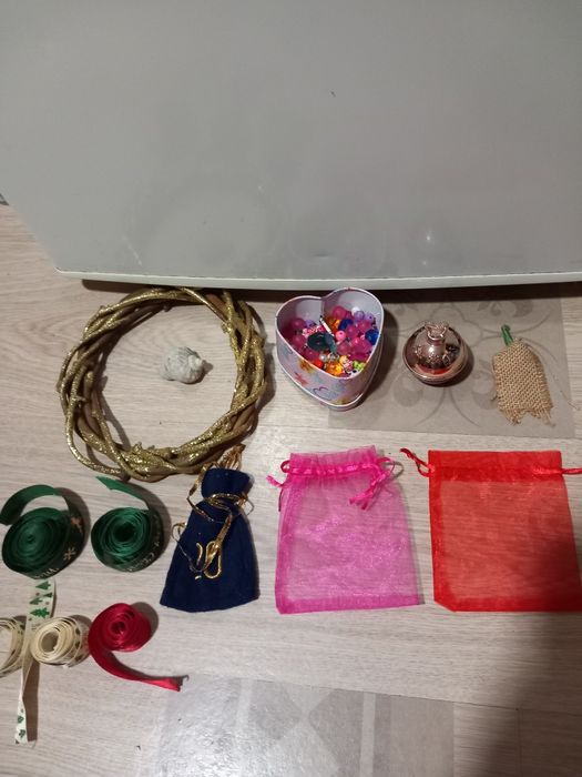 Стоки за декорация