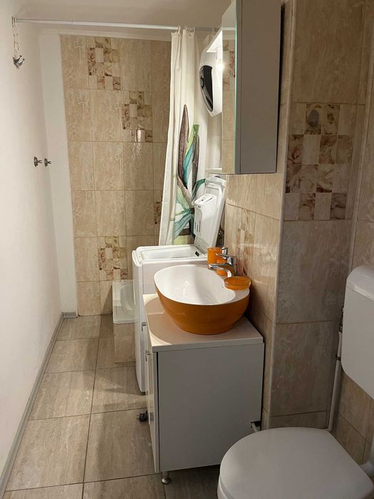 Proprietar vand garsoniera 42 mp, Facultatea de constructii