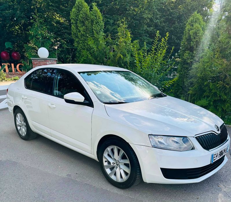 SKODA Octavia 2016
