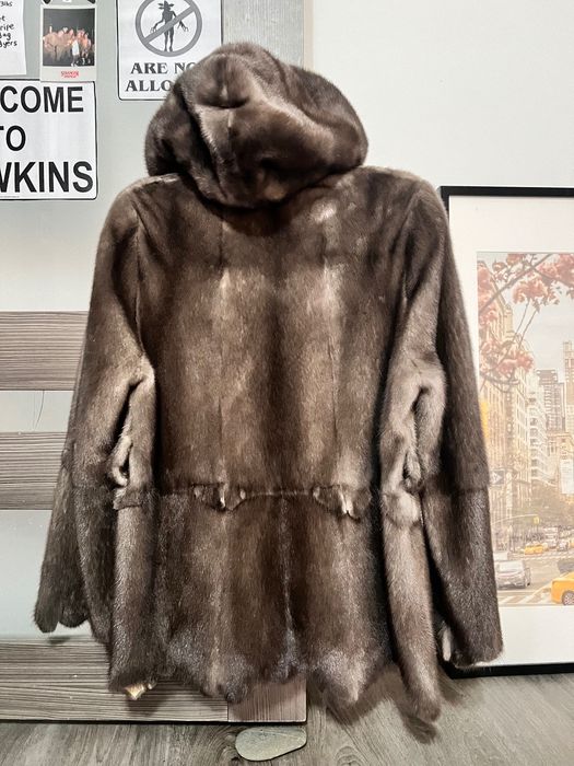 Шуба норковая цельная