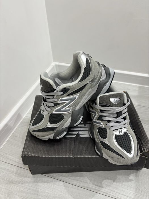New balance 9060