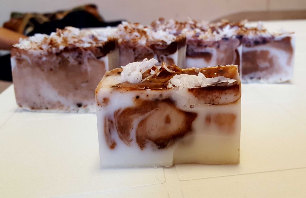 Ръчно изработени натурални глицеринови сапуни – уникални аромати