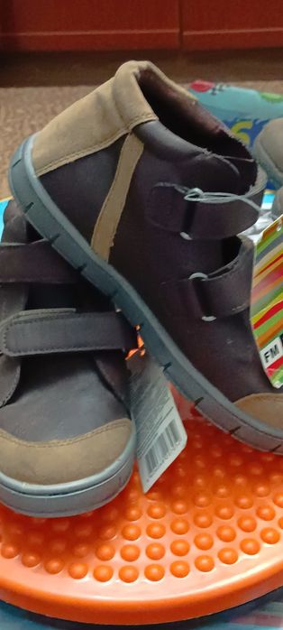 Демисезонные ботинки на 31-32 размер