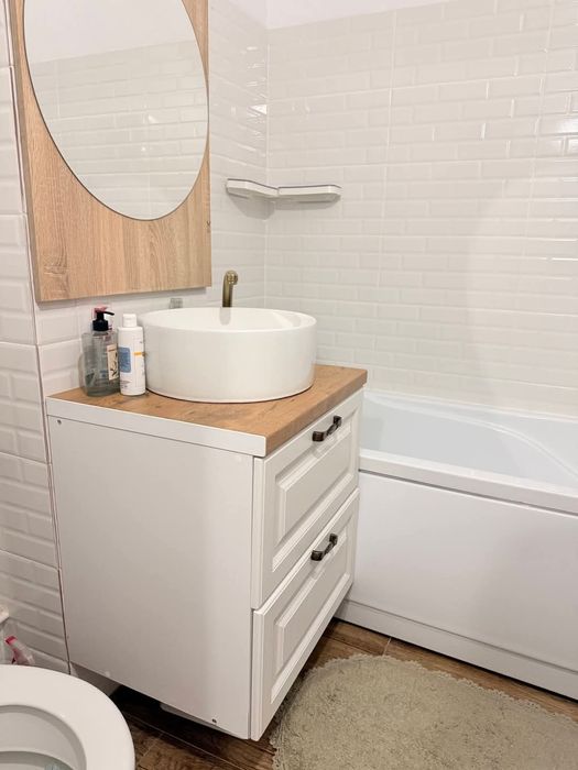 Apartament cu doua camere etajul 1