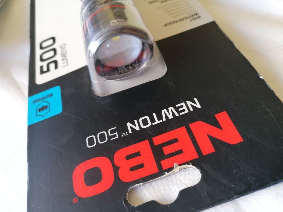 Lanterne puternice NEBO Newton 500 lumeni