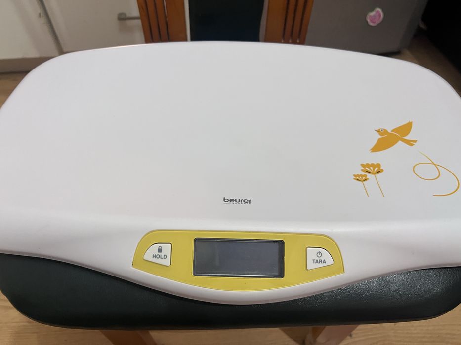 Детски електронен кантар Beurer Babycare