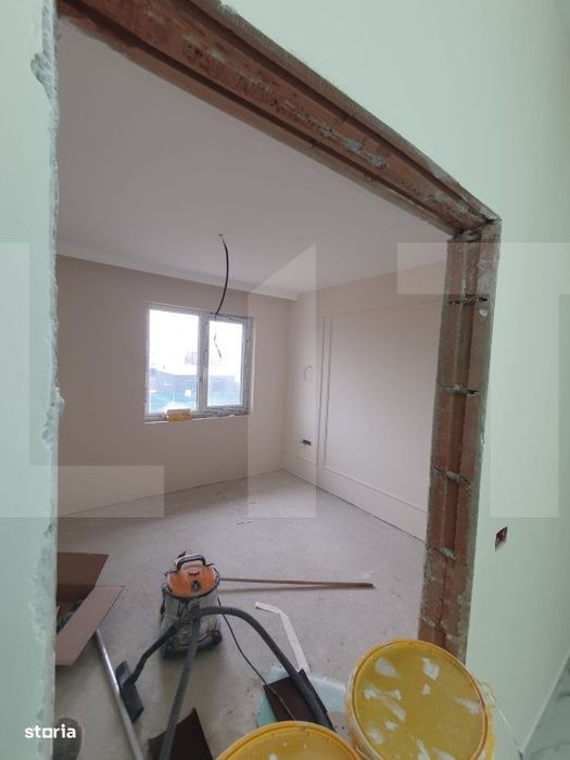 Duplex modern despartit prin bucatarie si camara