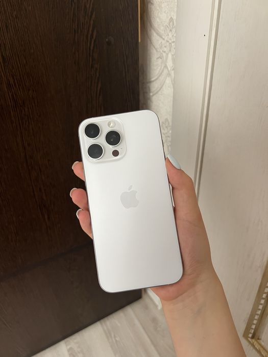 Срочно продаю Iphone 16 pro max
