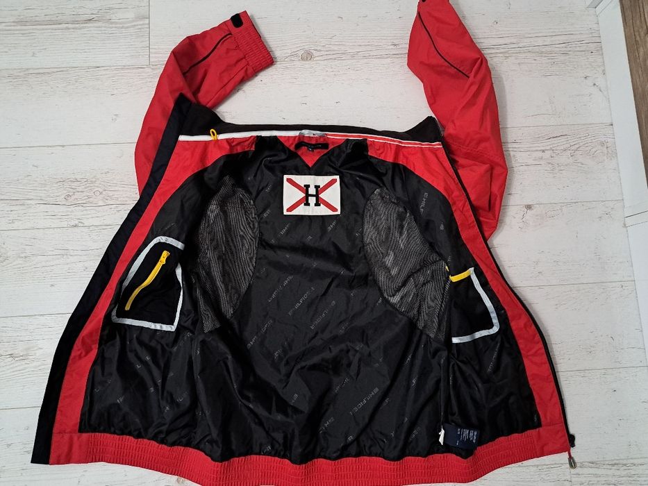 Tommy Hilfiger-Ориг. яке Ново!!!