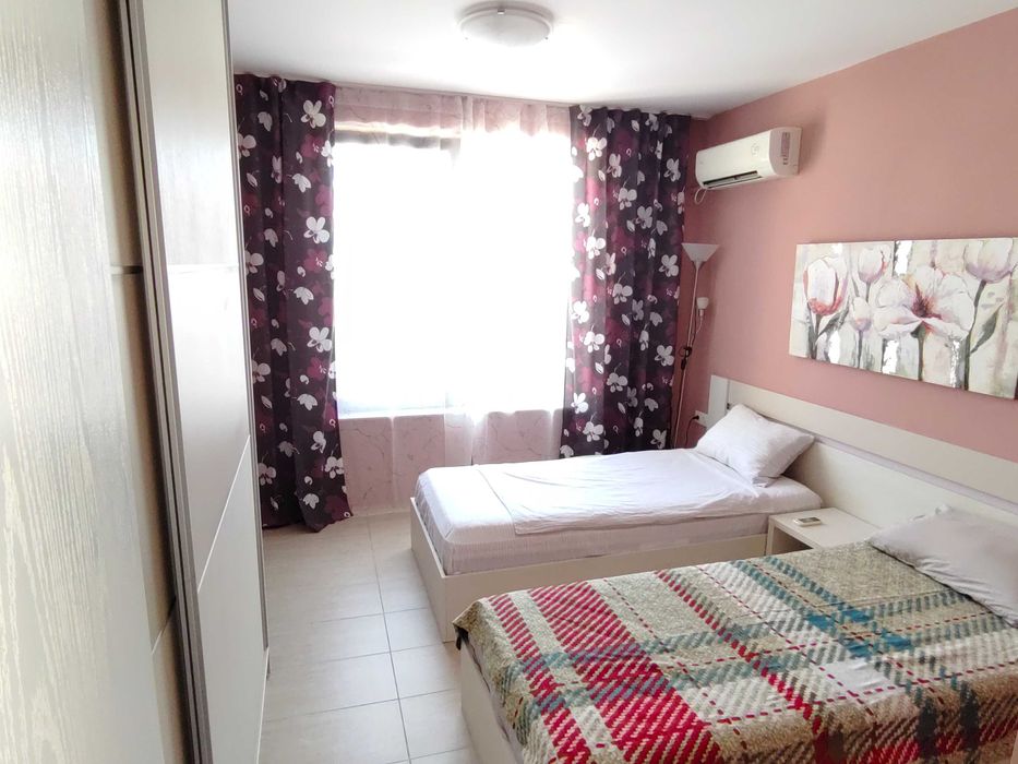 Дава се под наем Двустаен апартамент в Созопол - 61 кв.м за 102 € - Снимка #3