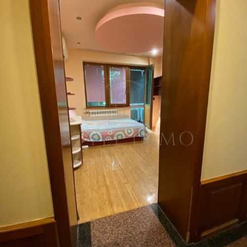 Продава се Многостаен апартамент в Разград, Варош - 143 кв.м за 1287 €/кв.м - Снимка #5