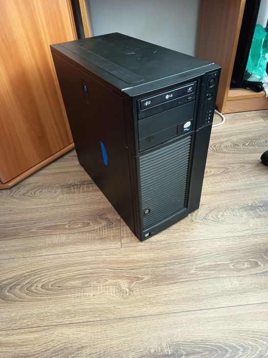PC/server xeon 2x L5630, gtx 950, 12 GB, 1 Tb