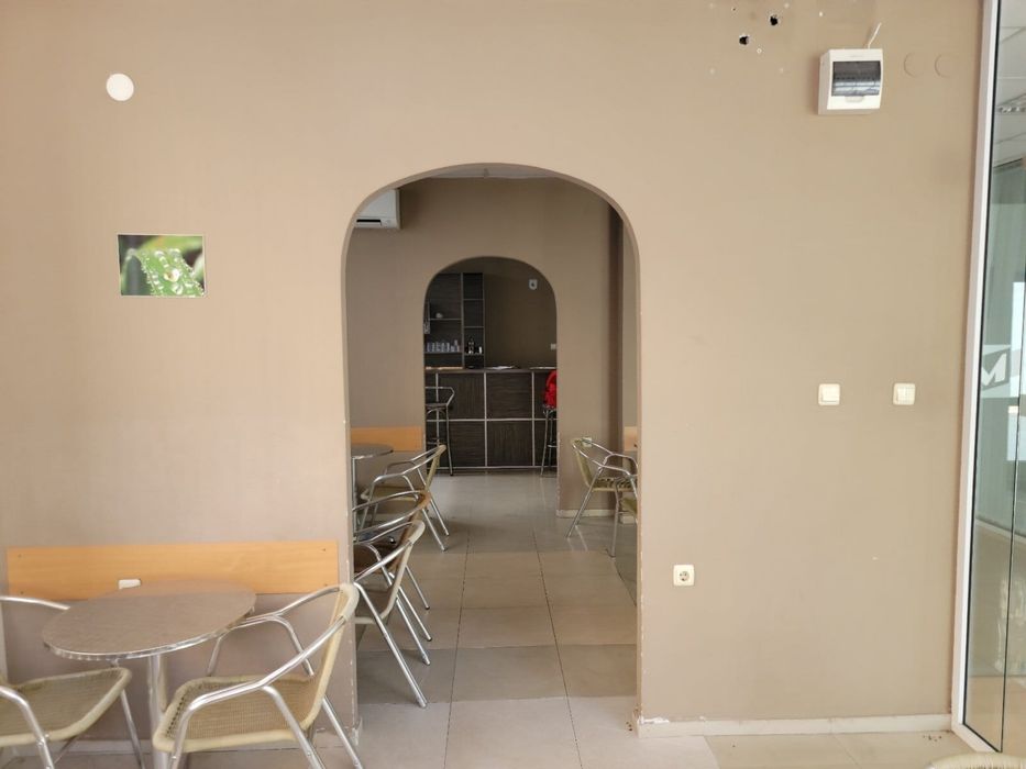 Дава се под наем Заведение в Стара Загора, Център - 38 кв.м за 382.5 € - Снимка #3