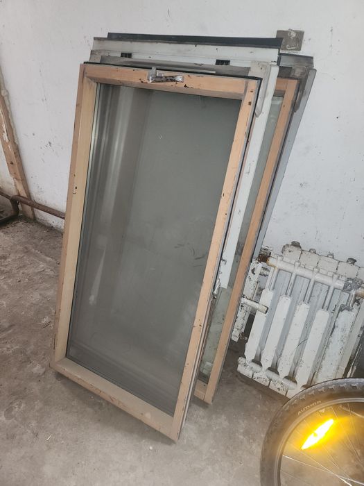 Окна в мансарду.