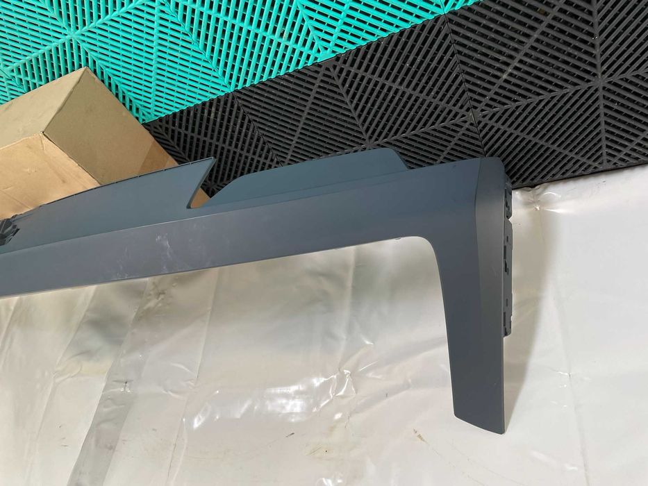 Bara fata Renault 5 E Tech noua originala Renault