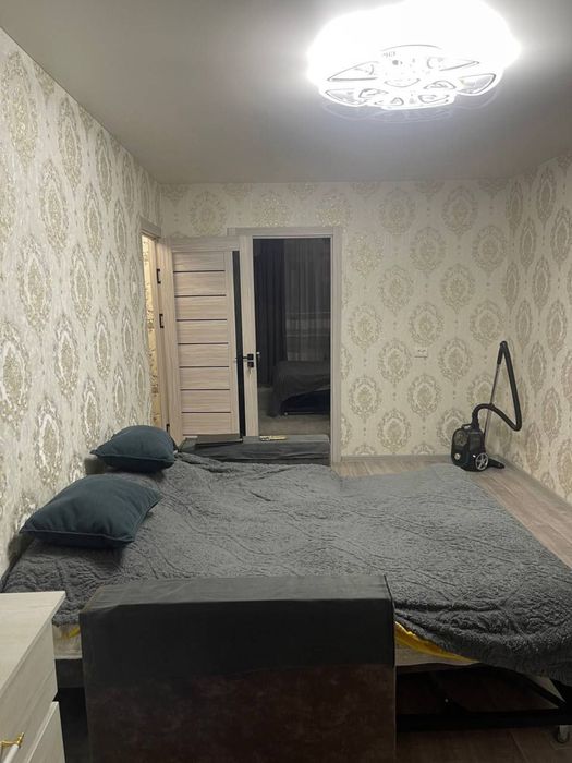 Срочно Чиланзар Г9А Продается 2в3 комнатная Кирпич 54кв.м Балкон 2/6