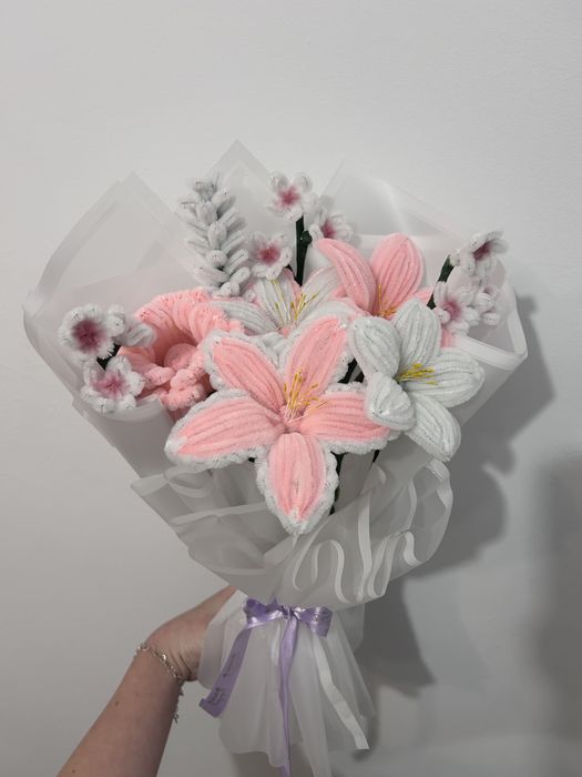 Buchete din sarma plusata