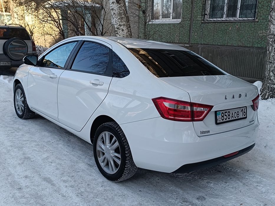 Продам Ладу Веста