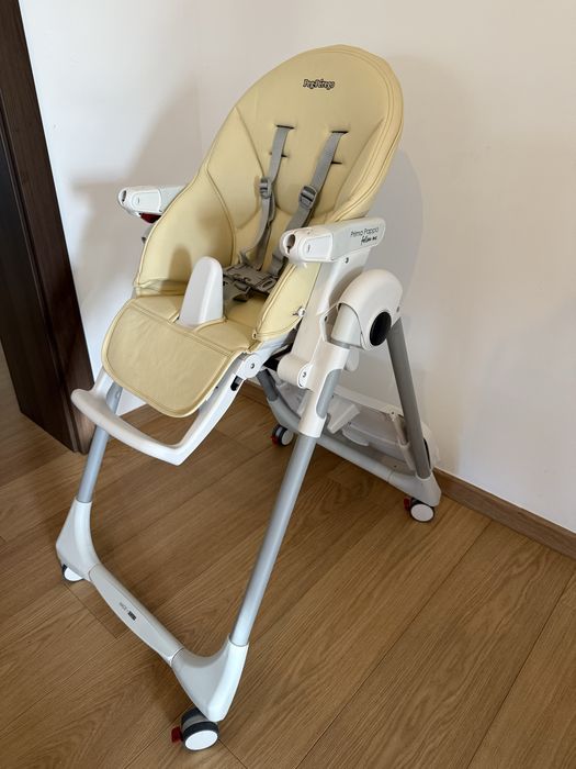 Peg Perego Prima Pappa Follow Me Scaun Înalt De Masă Bebe Pliabil Cu Înălțime Reglabilă Bej