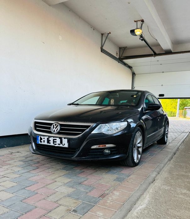 VOLKSWAGEN Passat CC