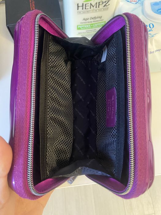 Продам Косметичку Samsonite
