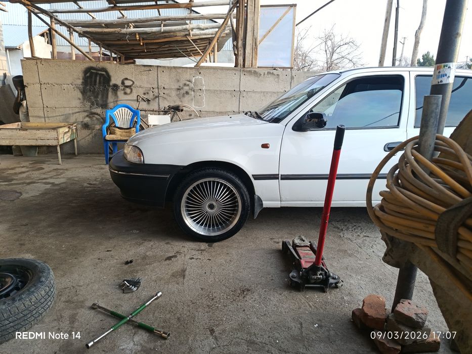 elegant diska sotiladi