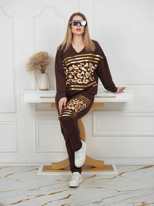 Костюм женский. Производство: Бишкек.