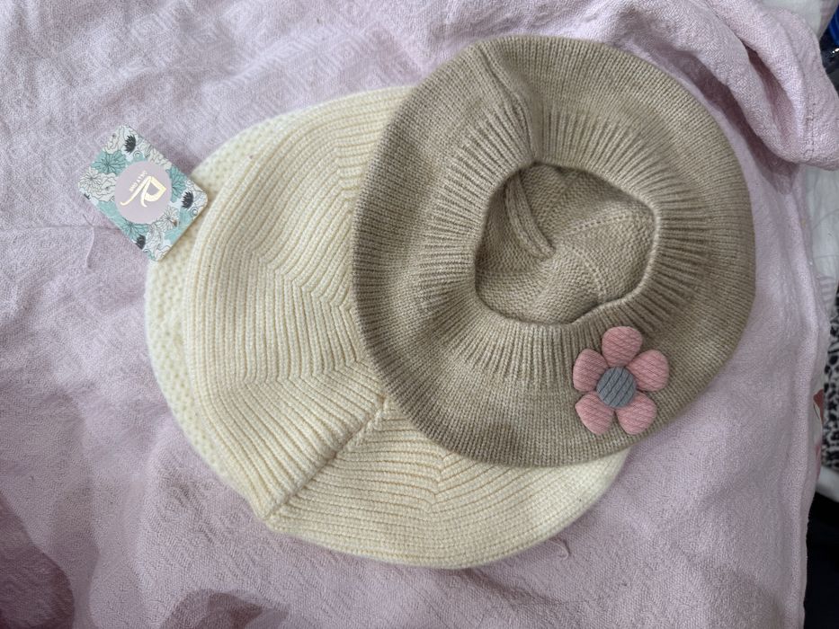 Новые беретки для девочек все за 3000