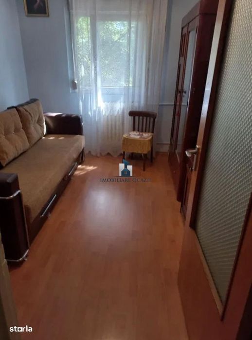 Vanzare Apartament 3 Camere Semidecomandat Luica-Dorohoi