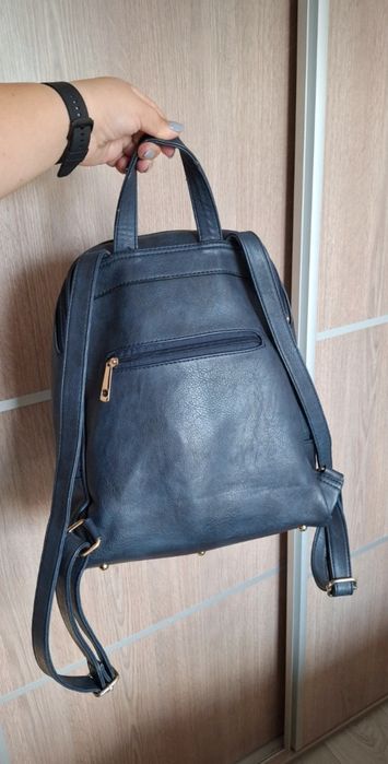 Ghiozdan piele artificiala