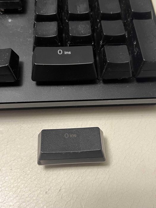 Razer Huntsman Elite + Razer Phantom keycaps (отделно)