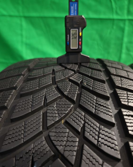 275/40R22  Goodyear 7,2-6,7mm stare foarte buna