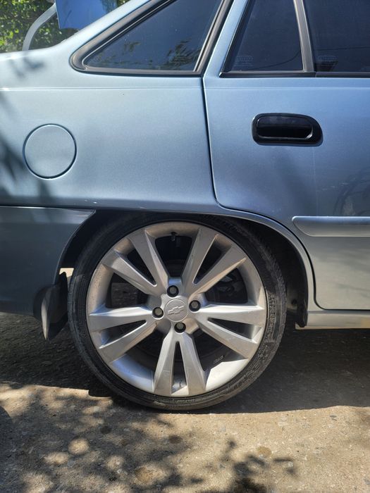 Kaptiva diska sotiladi