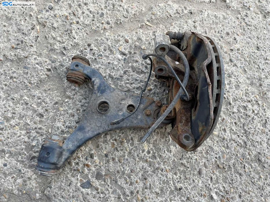 Portfuzeta Brat Dreapta Fata de pe Fuzeta Mercedes B Class W245 2.0 CDI 2004 - 2012 [2714X]